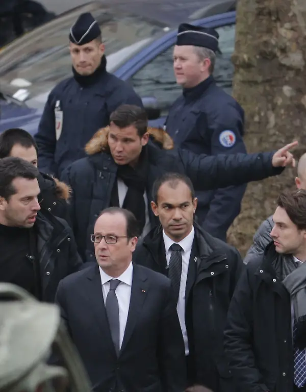 2015-01-07T120249Z-209331684-PM1EB17101501-RTRMADP-3-FRANCE-SHOOTING-JPG5386577118788335810