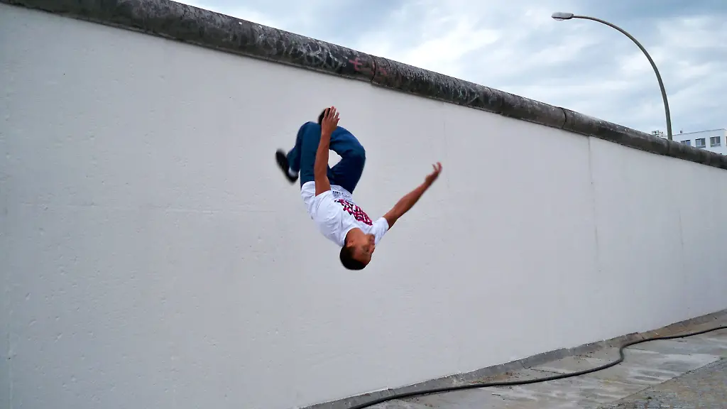 3myt1633-jpg4047383127837770275