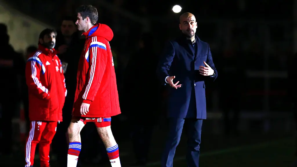 2014-12-16T205630Z-257175148-LR1EACG1M5WP6-RTRMADP-3-SOCCER-GERMANY-JPG737796576446231702