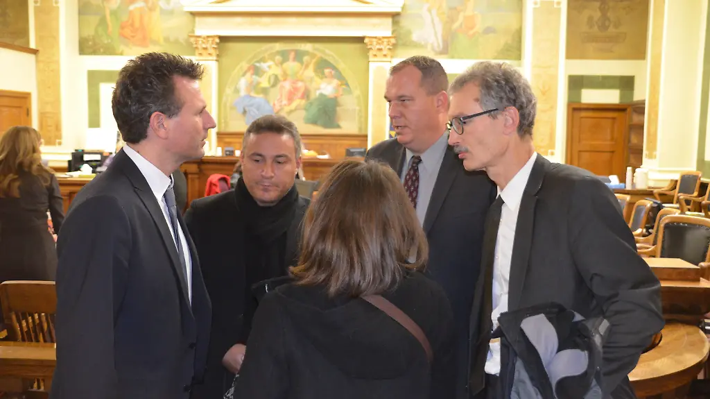 3ml72838-jpg8191308356082739305