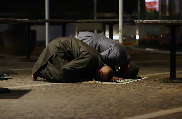 328B2000F0F0B961-jpg7660129539749885105