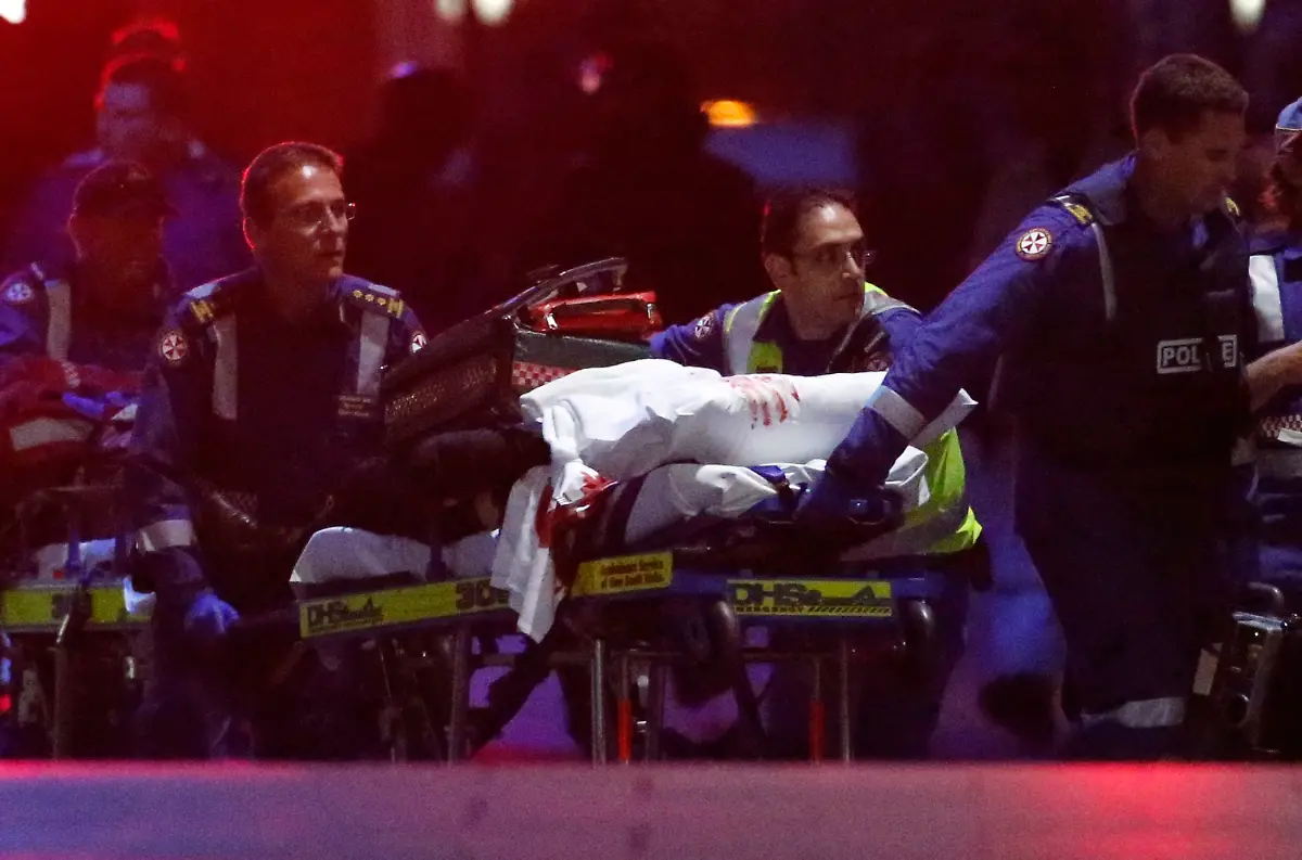 2014-12-15T161229Z-1932939186-GM1EACG00EK01-RTRMADP-3-AUSTRALIA-SECURITY-JPG5583325340683068835