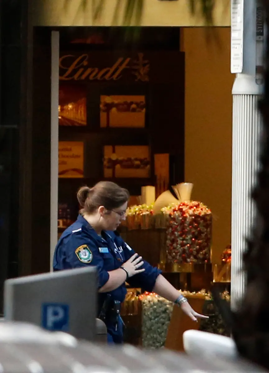 2014-12-15T201118Z-58722706-GM1EACG0BK201-RTRMADP-3-AUSTRALIA-SECURITY-JPG3092527214081506309