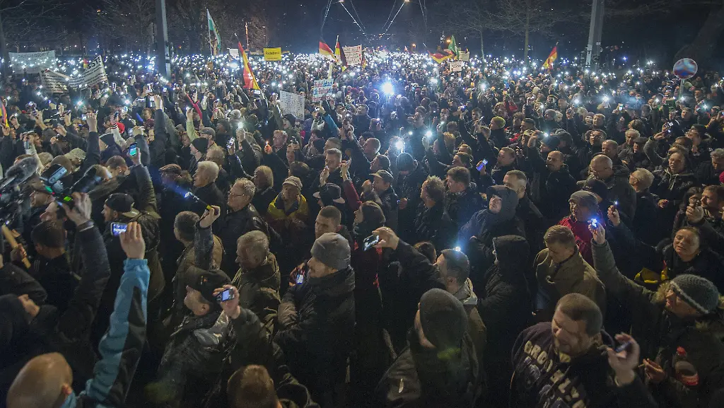 imago-st-1215-23090001-63367418-jpg4907912137596093146