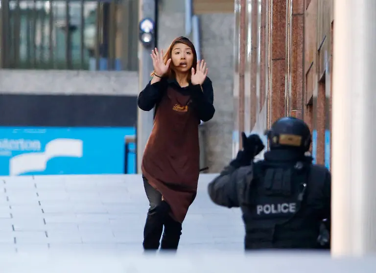 2014-12-15T062253Z-781411793-GM1EACF13MI01-RTRMADP-3-AUSTRALIA-SECURITY-JPG6223205876476699444