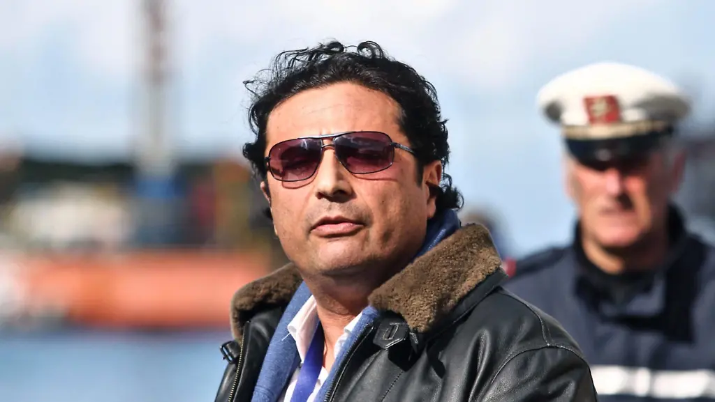 3mkc4502-jpg6798378687734819145