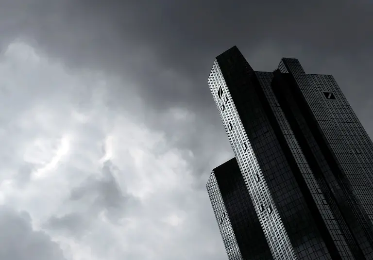 Deutsche-Bank4