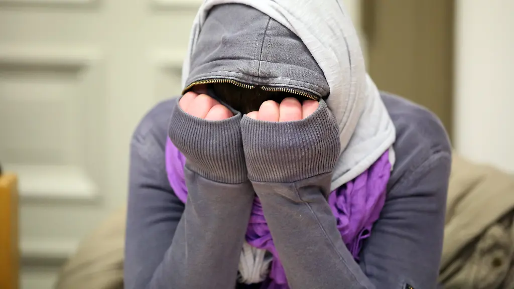 3mbm4733-jpg4904830990118797726