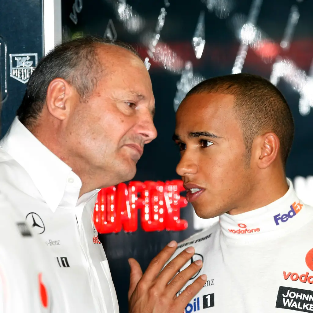 lewis-hamilton-20