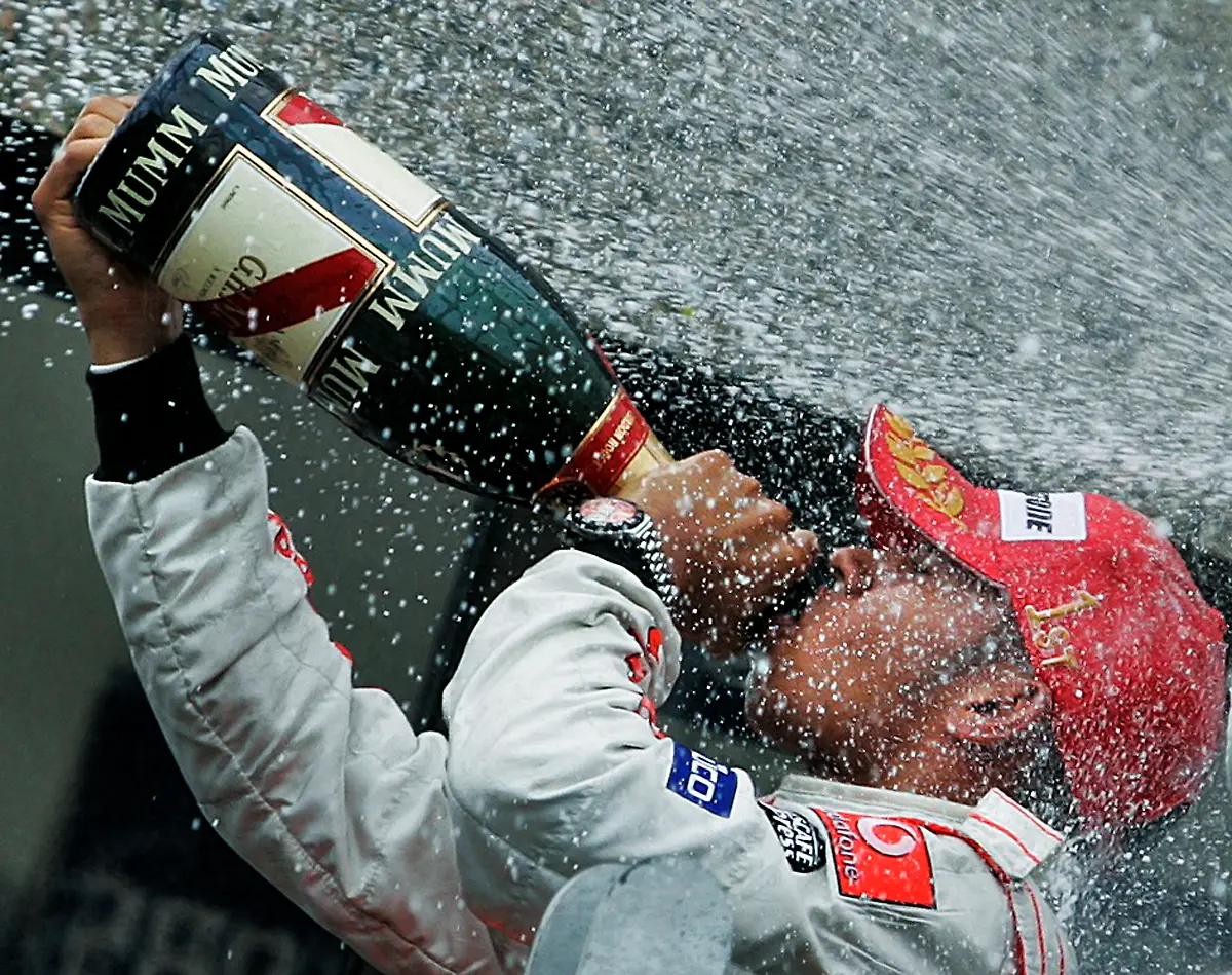 lewis-hamilton-10