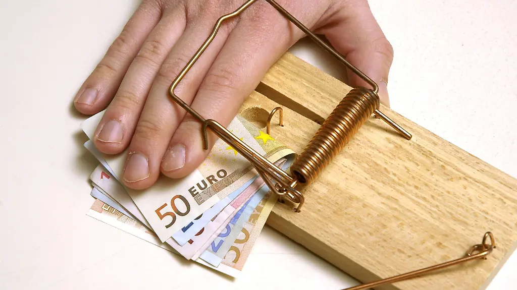 Auf-klassische-Sparer-lauern-viele-Gefahren