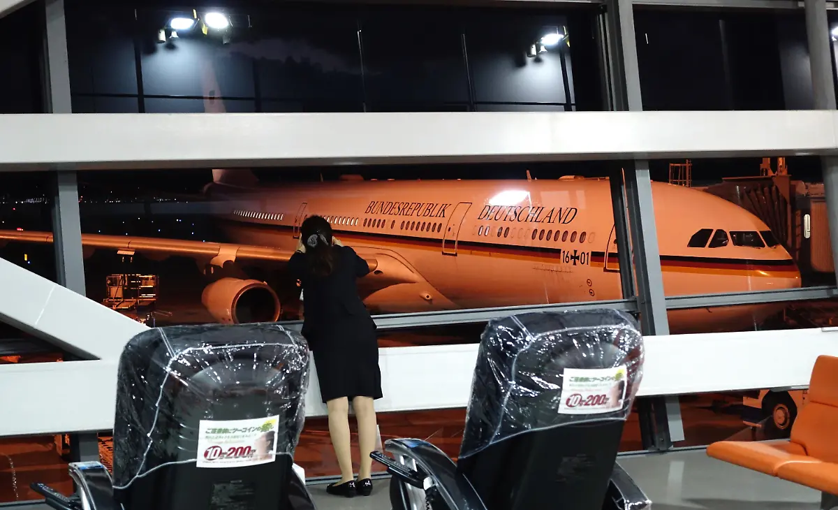 3lym1809-jpg2393660568436735772