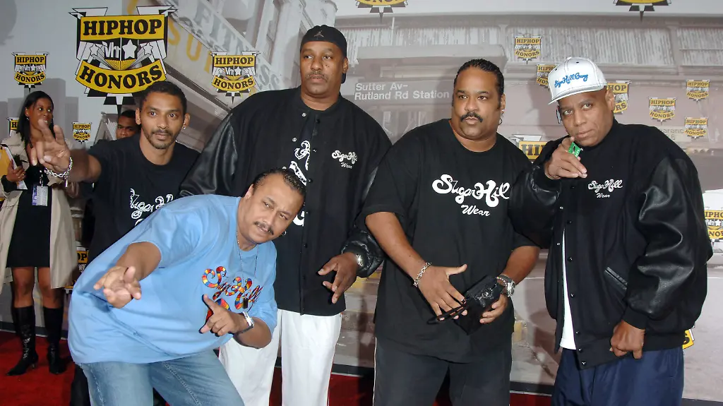 3ly94702-jpg1043053685526624759