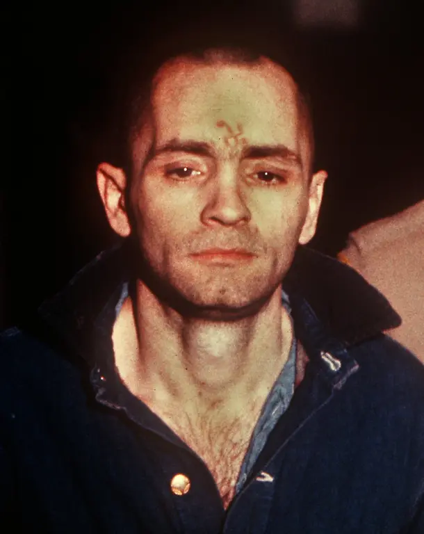 3luv2035-jpg4307772929972612847