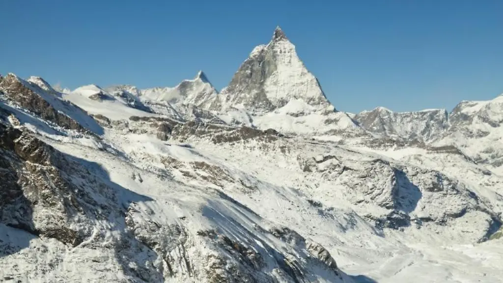 Zermatt-gilt-als-beliebtes-Skigebiet