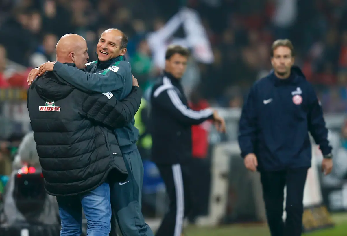 2014-11-01T164612Z-143565841-LR1EAB11AKQH2-RTRMADP-3-GERMANY-SOCCER-JPG6989068504391325743