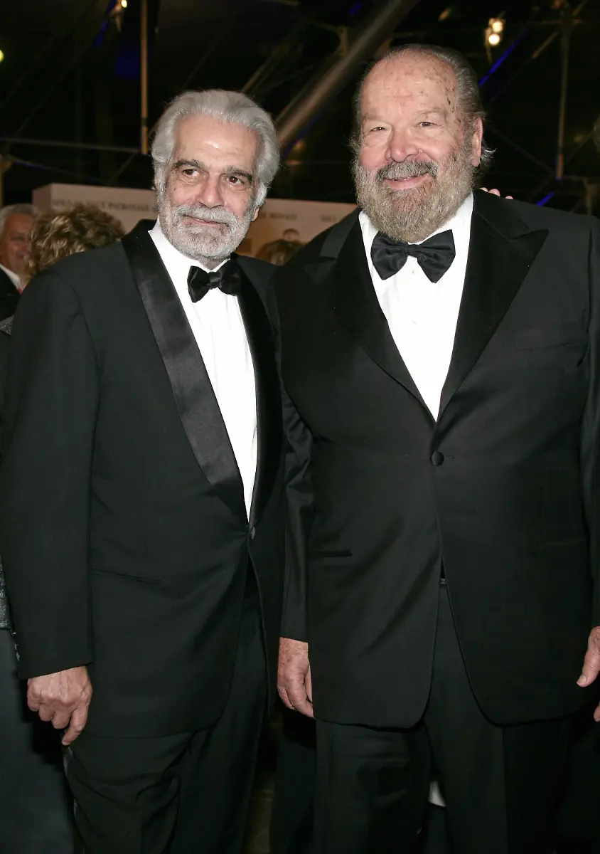 AP051112024628Omar-Sharif