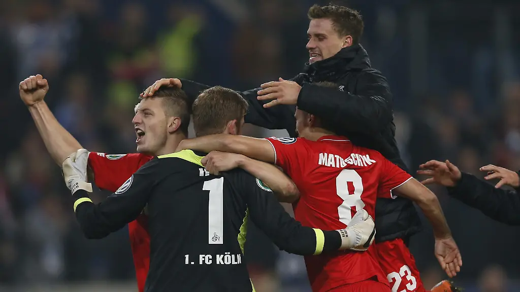 2014-10-28T221851Z-1164482726-LR1EAAS1PZ41A-RTRMADP-3-SOCCER-GERMANY-JPG5748409400164133117