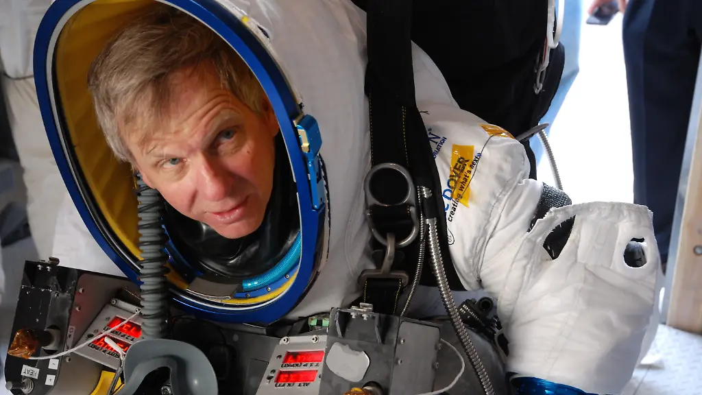 3lm73705-jpg3072335979044764959