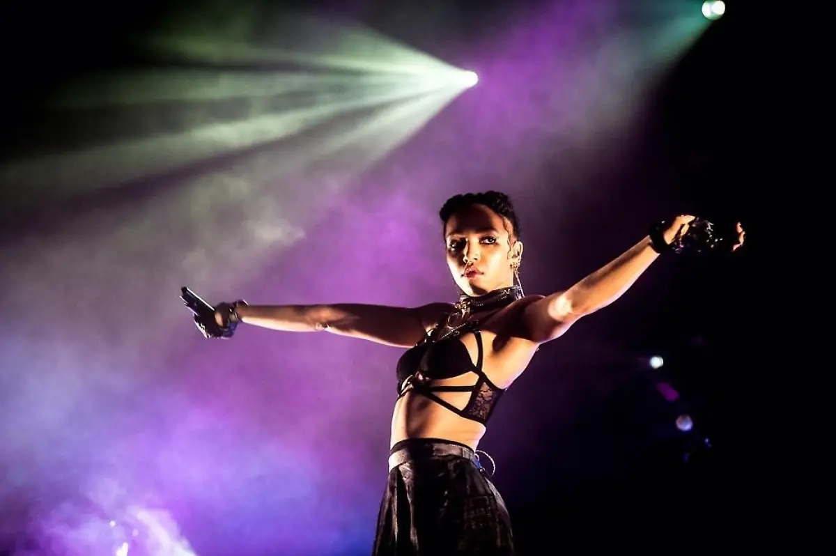 FKA-twigs