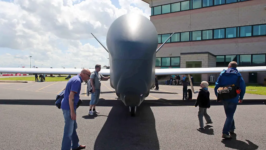 3l8y3221-jpg7900783891655276119