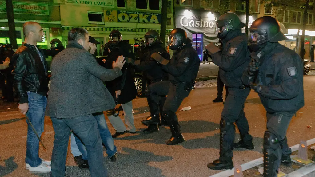 3lap1824-jpg7767690062451146255