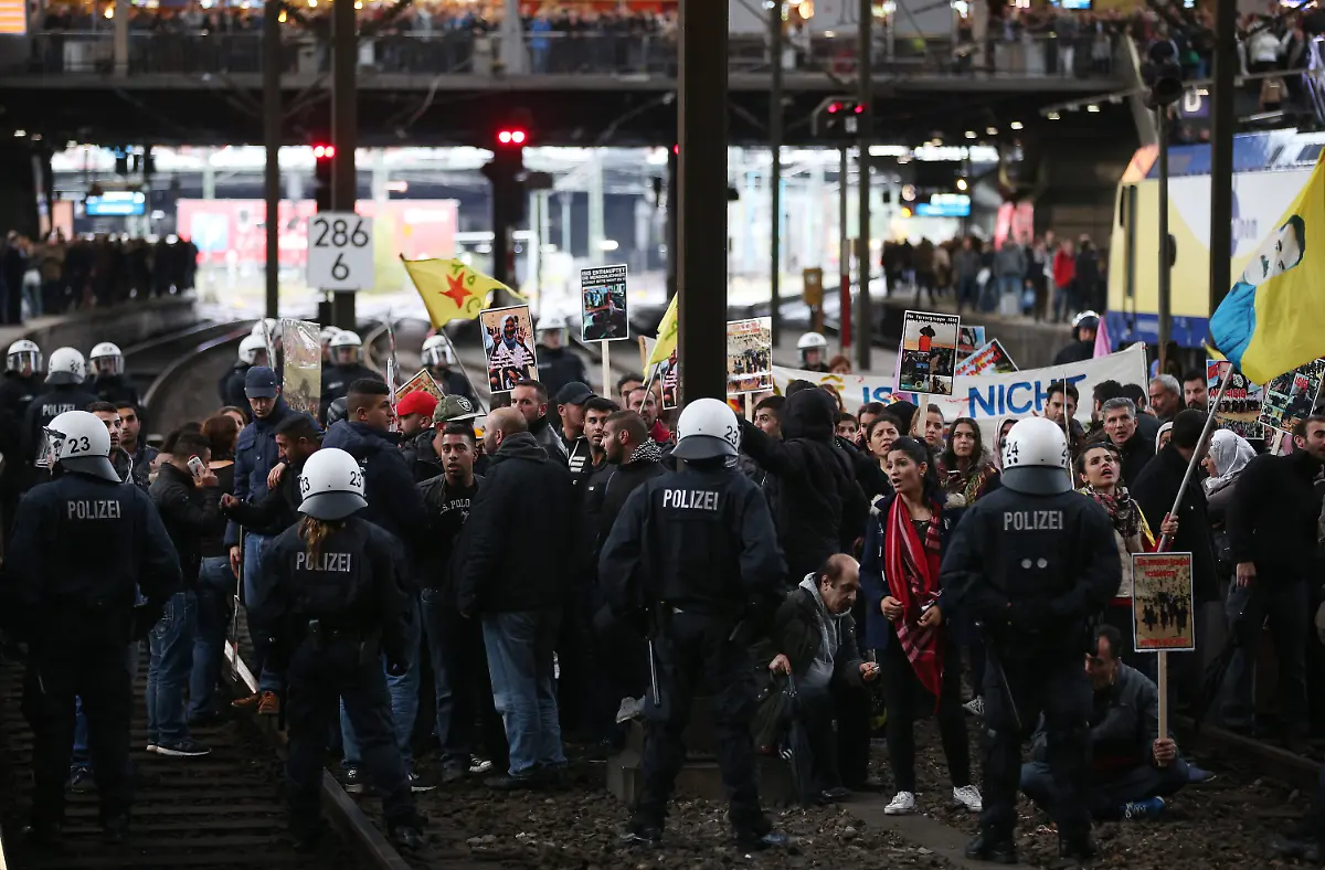 3lai4539-jpg2665102312002688922