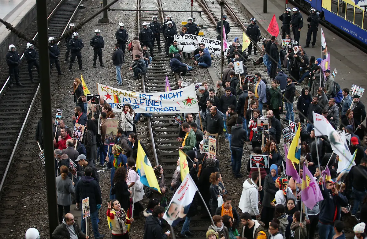 3lai4547-jpg5938817111869740395