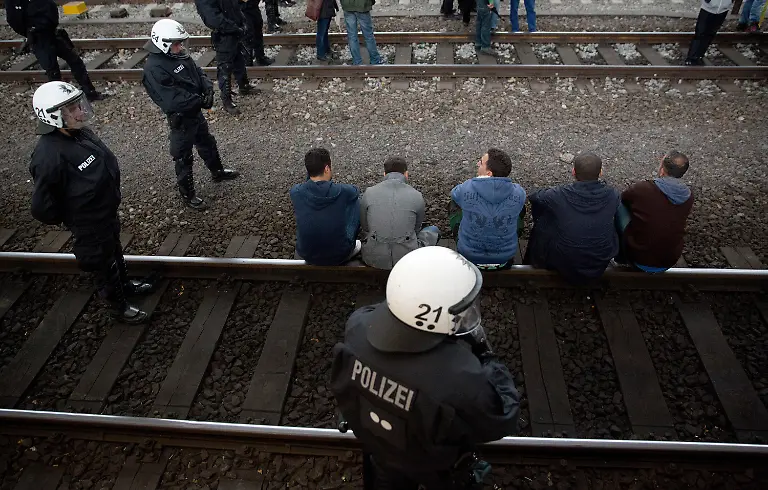 3lai4729-jpg5149931375960754242