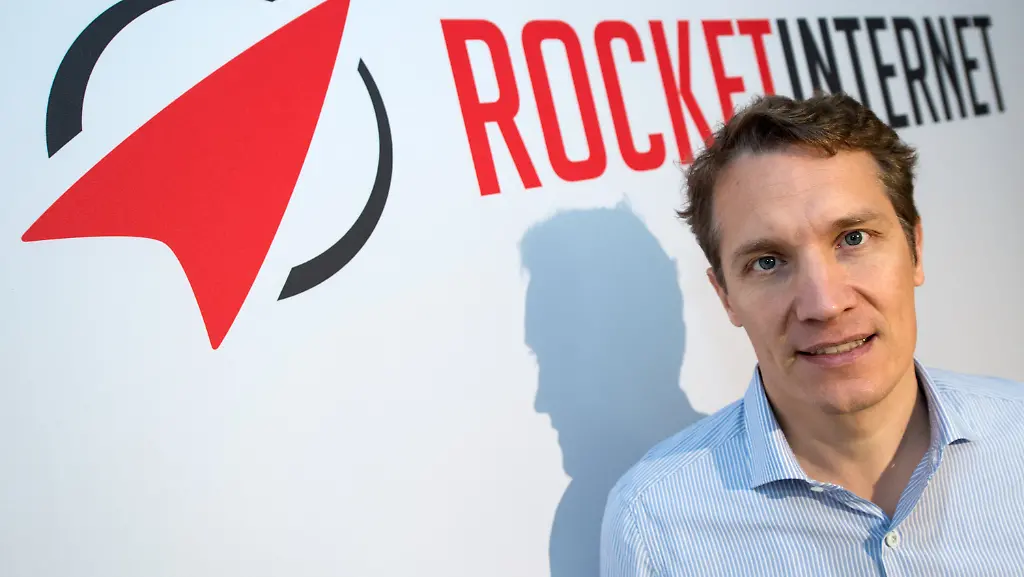 3l2d2105-jpg8940745645594559917