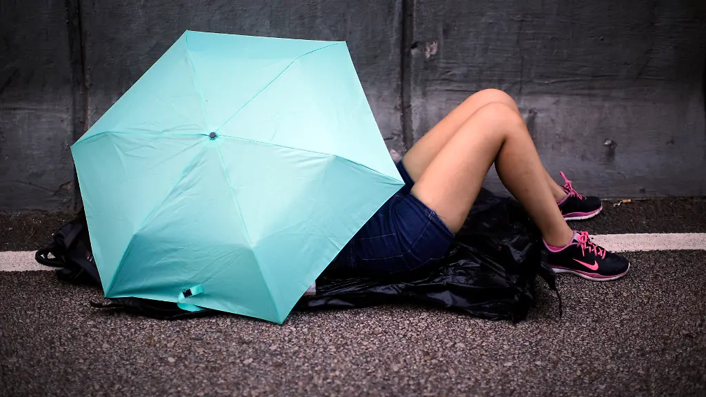 2014-10-02T020954Z-252619525-GM1EAA20S7701-RTRMADP-3-HONGKONG-CHINA-JPG5750657080901398848