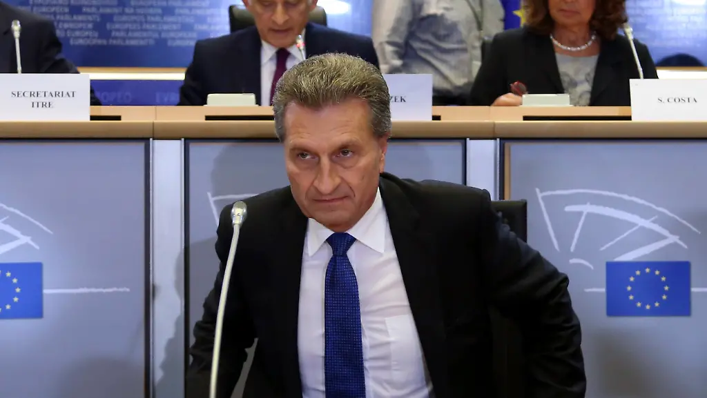 2014-09-29T172147Z-1369793548-GM1EA9U03LH01-RTRMADP-3-EU-COMMISSION-JPG5811137654114756773