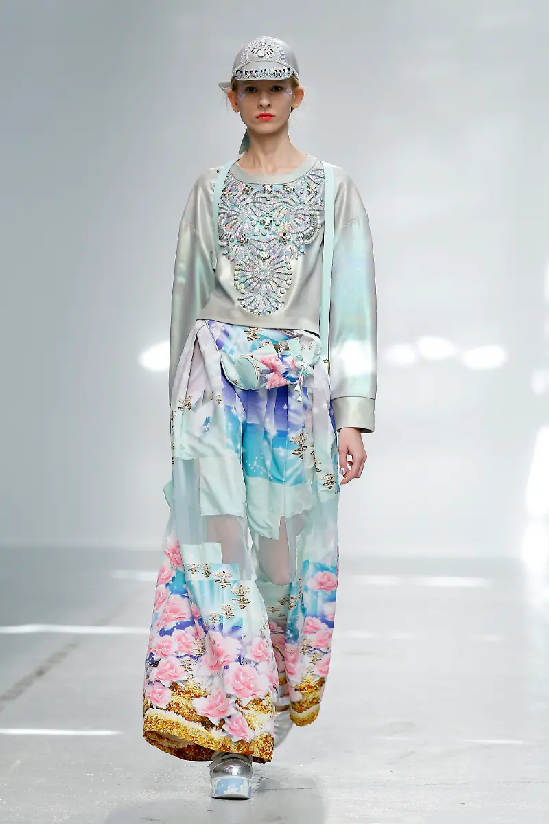 3l1q3407-jpg4521113173544158441