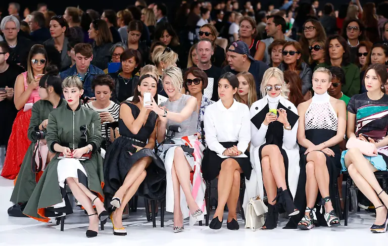 328A74003AA174E4-jpg2235421885954547008