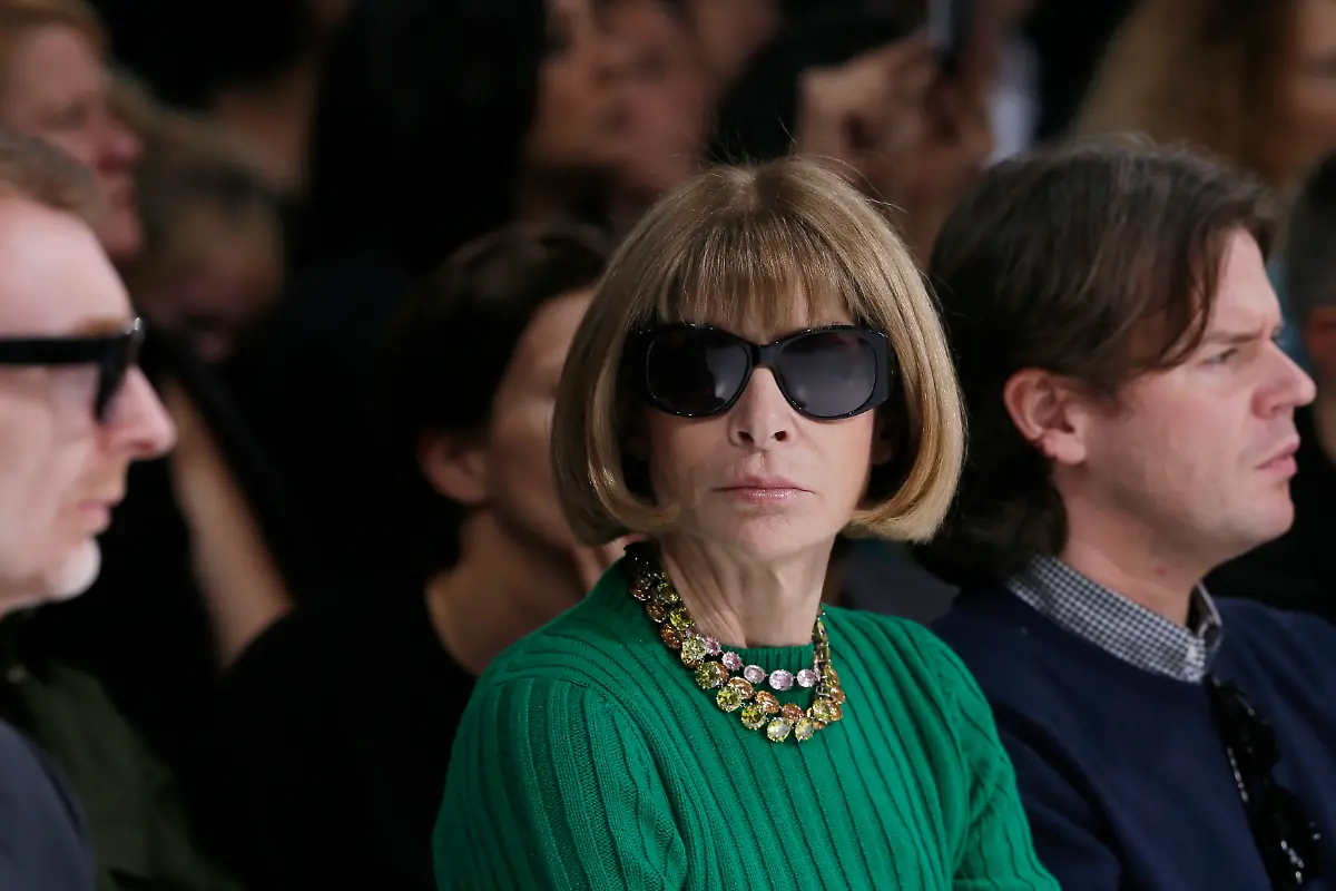 2014-09-26T150631Z-1883411704-PM1EA9Q1APK01-RTRMADP-3-FRANCE-FASHION-DIOR-JPG8682680498423604371