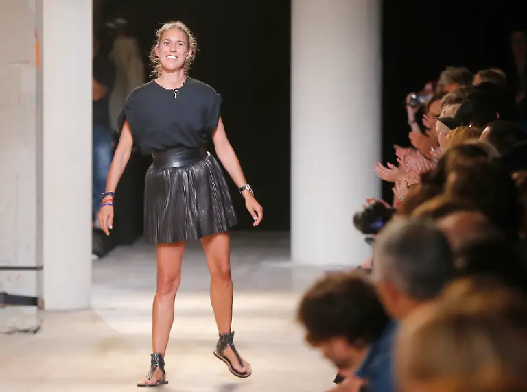 328A7400CDA83477-jpg8720999057952763820