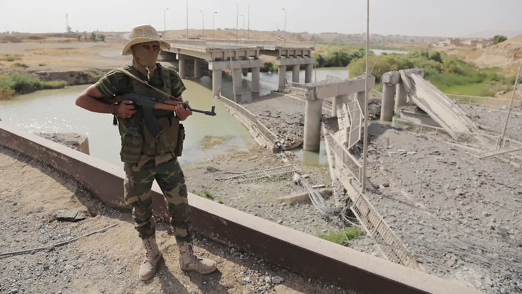 328A680035876E96-jpg1277465280453580155