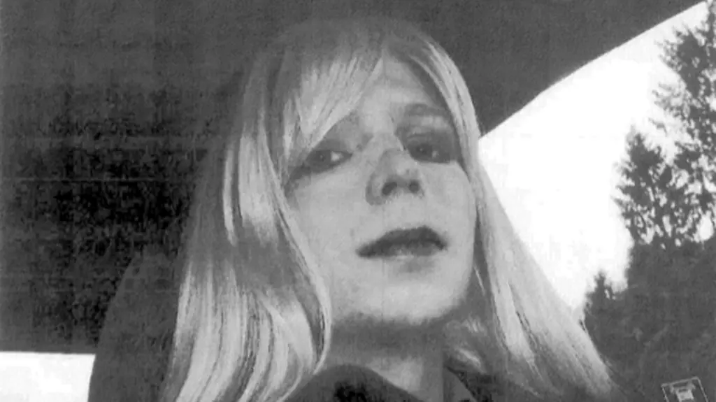 328A70002CF7FD31-jpg3631937523885637783