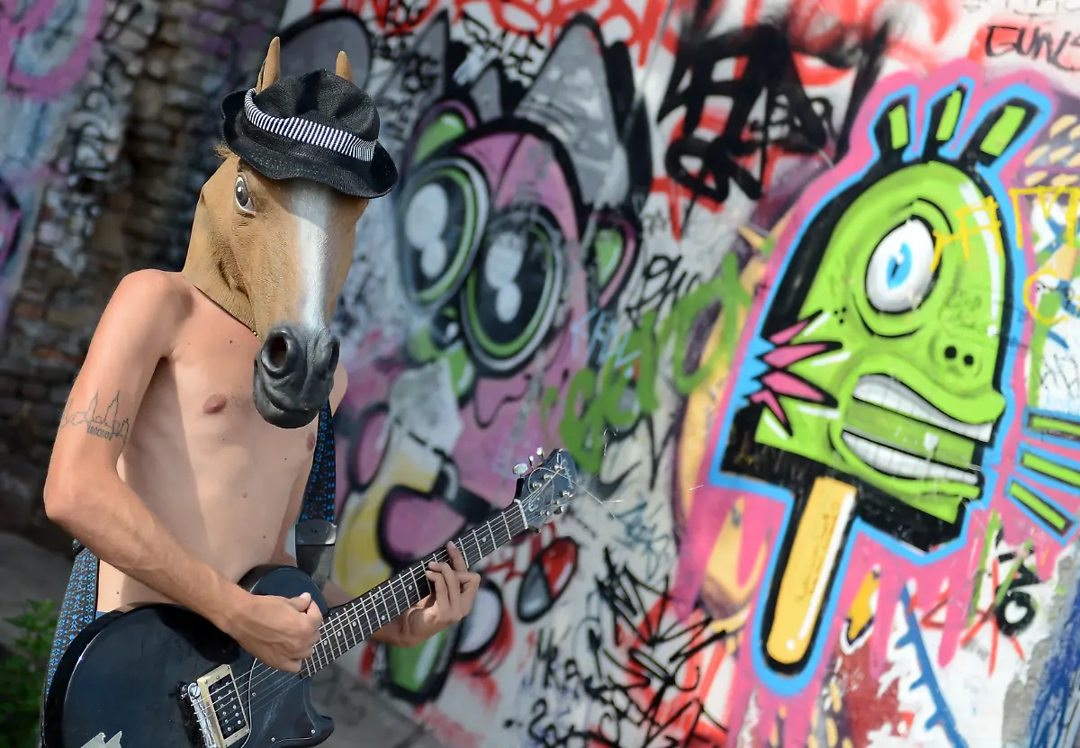 east-side-gallery-mauer-berlin