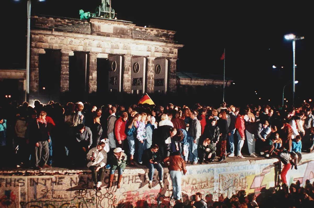 mauerfall-berlin-1989