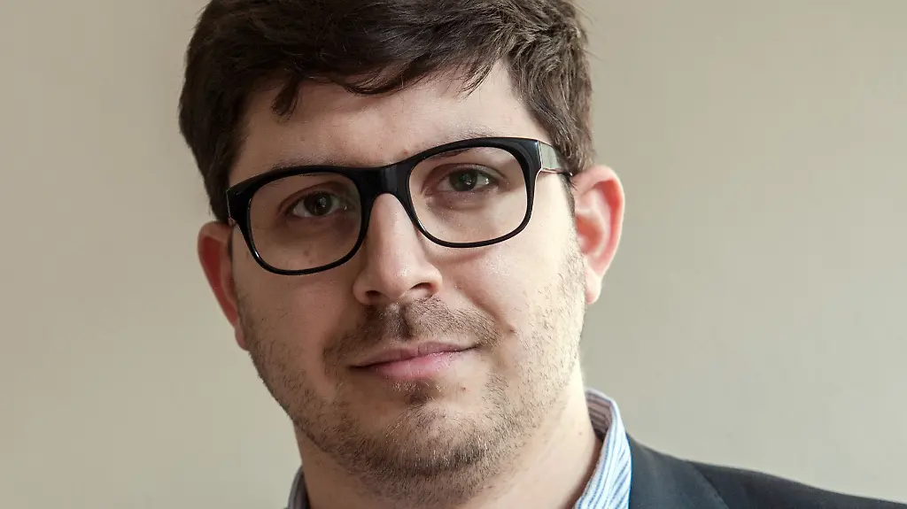 3kx22627-jpg2207745636245825575