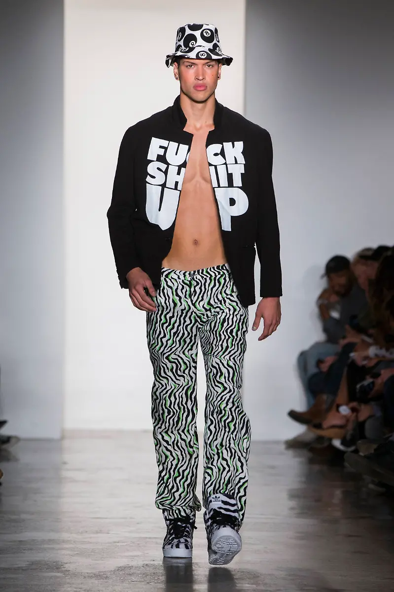 2014-09-10T194112Z-1634462892-GM1EA9B08NP01-RTRMADP-3-USA-FASHION-NEWYORK-JPG1681660665770277920