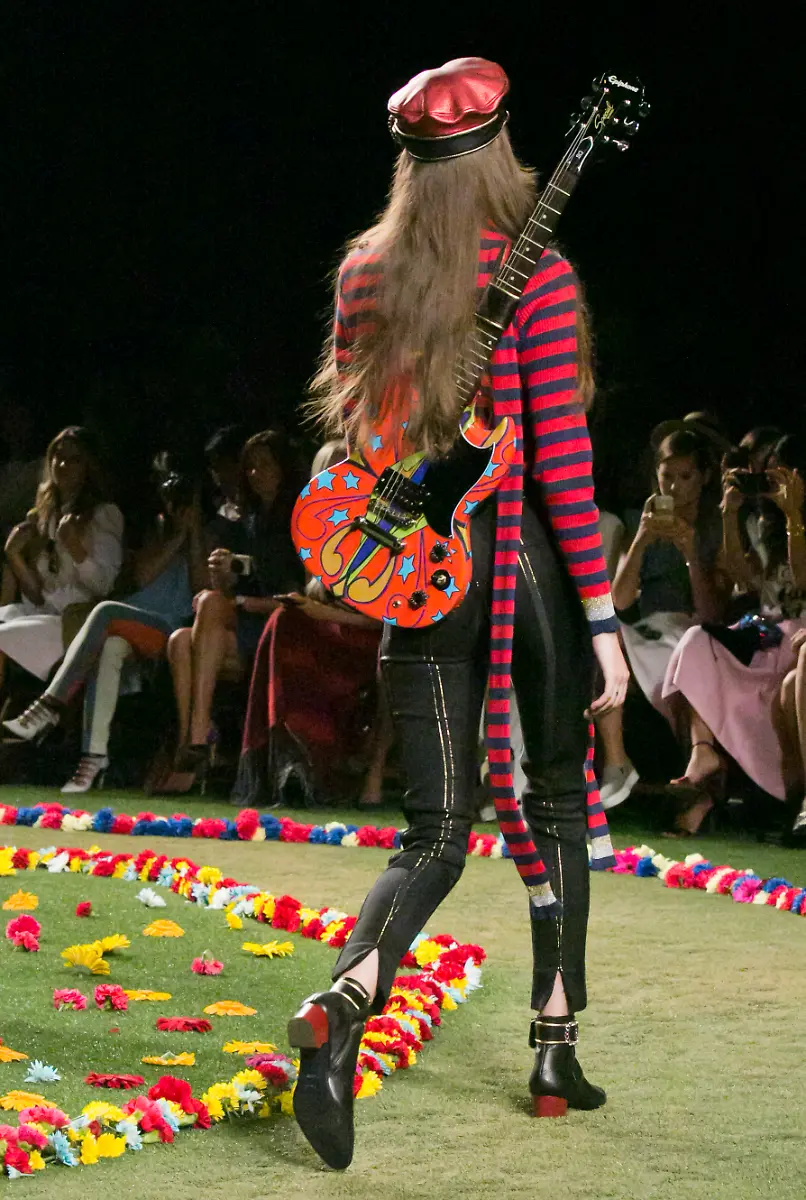 328A5200D041B511-jpg3960411443891659017