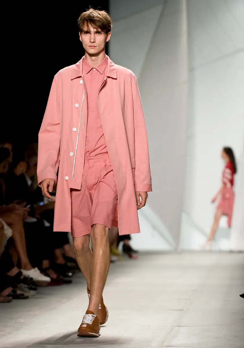 3kp54132-jpg4967124336102420612