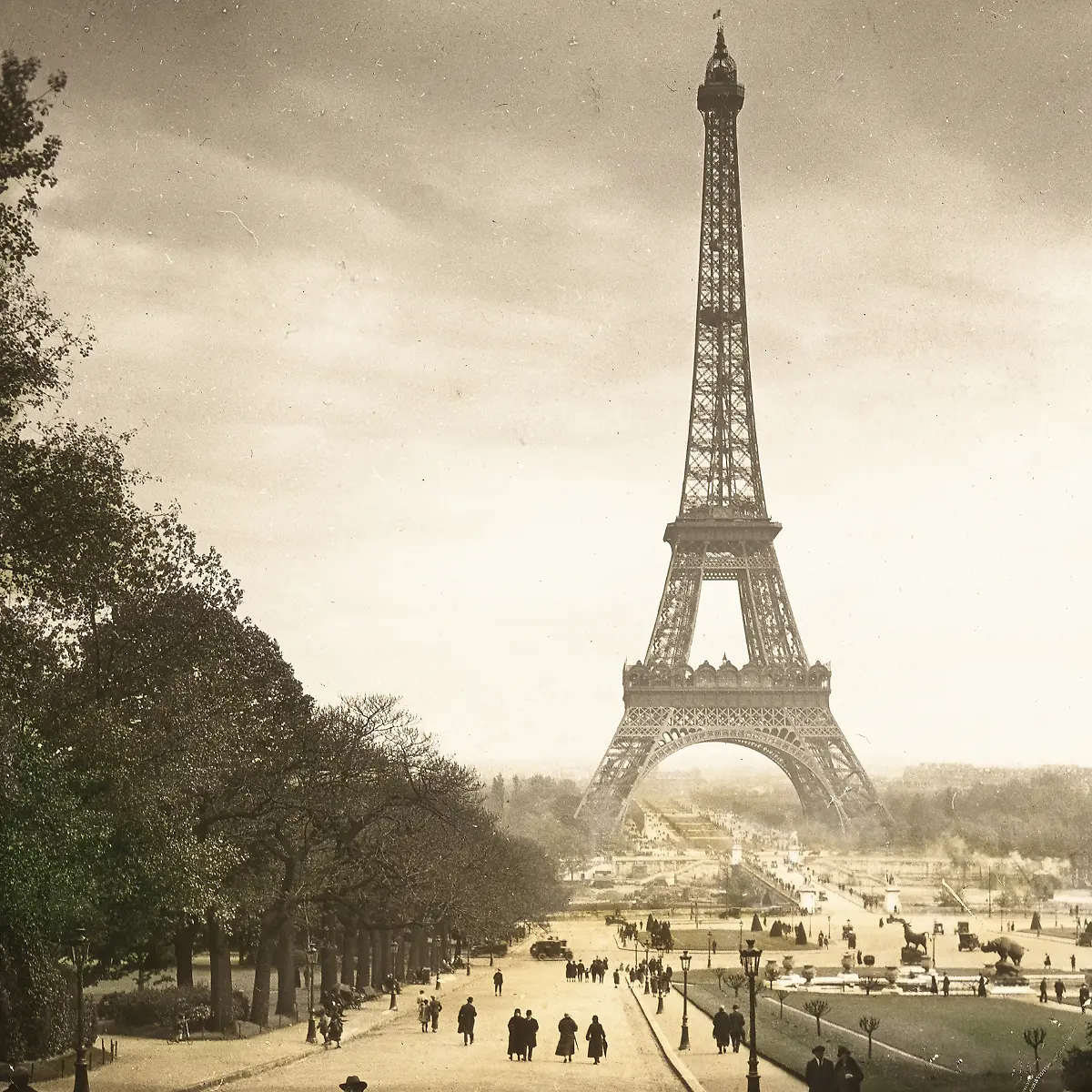 Motiv-aus-dem-Kaiserpanorama-Paris-unmittelbar-vor-dem-Krieg