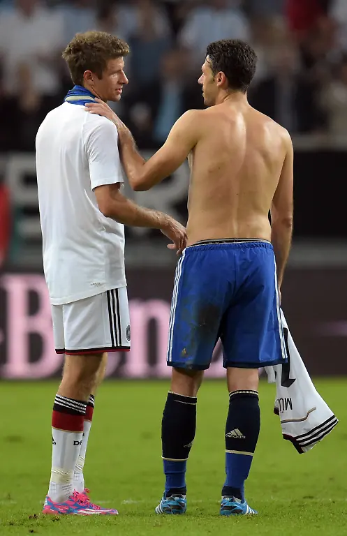 3knb2317-jpg8936394900375540448