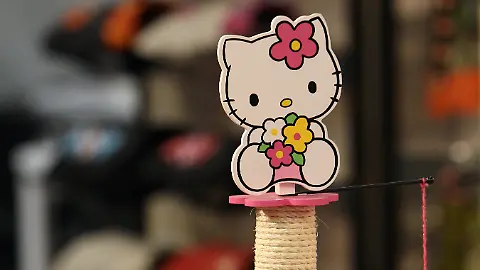sexy dessous große brüste Jahrzehntelanges Missverständnis?: Hello Kitty ist ganz anders