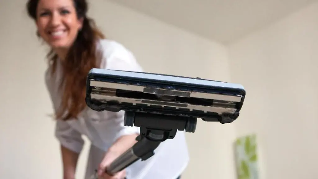 Was-ein-Staubsauger-alles-kann-laesst-sich-nicht-an-Wattzahlen-ablesen-Fuer-gute-Reinigungsergebnisse-muss-die-Energie-auch-direkt-an-der-Duese-ankommen