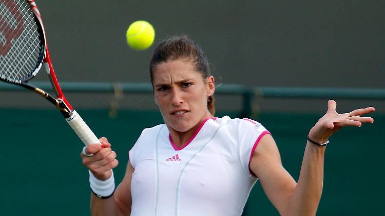 Raus ohne Applaus: Andrea Petkovic fand gegen Xenia Perwak nie zu ihrem Spiel. Ihre Gegnerin schon.