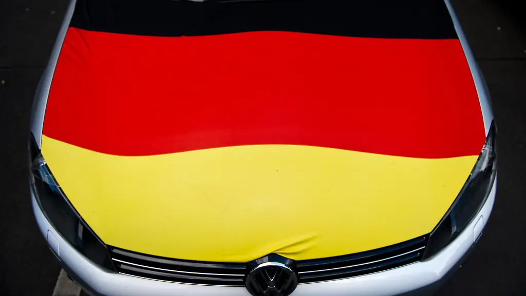 VW-golf-fahne-badtke